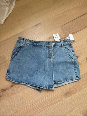 Zara Light Blue Denim Button-Front Mini Skort